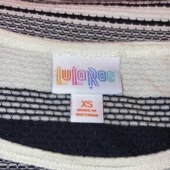 Lularoe Xs oversized short sleeve shirt - Picture 3 of 3